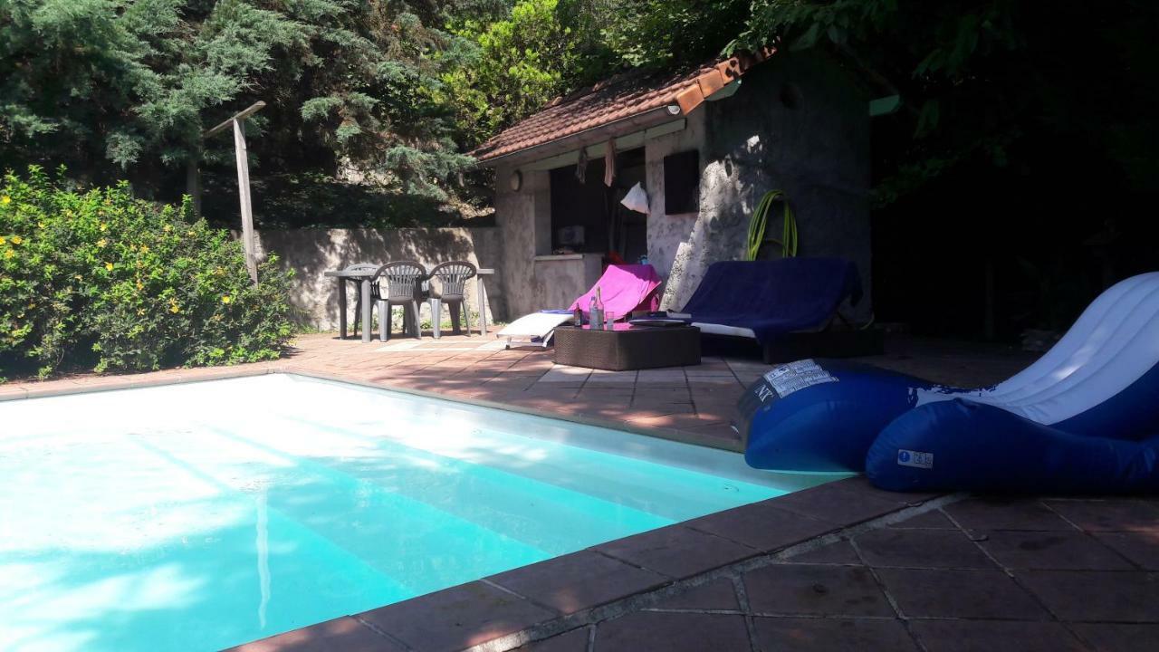 B&B En Plein Coeur De La Foret Artiguelouve Eksteriør bilde